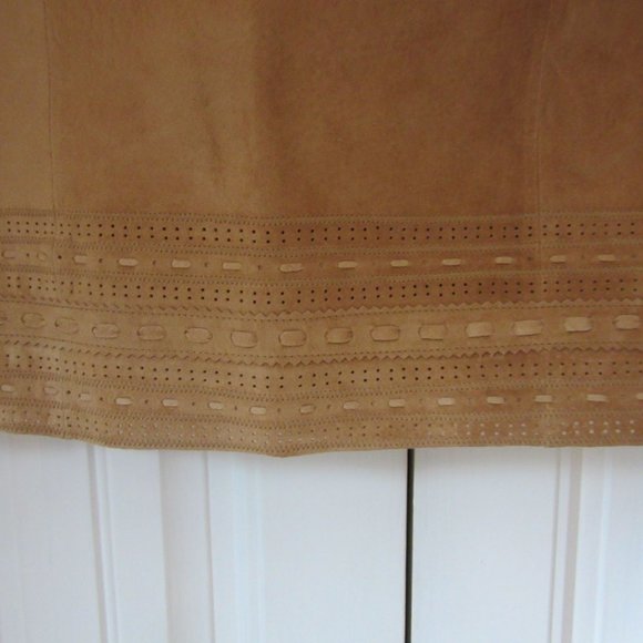 Vintage Oscar de la Renta Tan Suede Leather Lacey Tie Pencil Skirt in Sz 2 - Picture 3 of 7